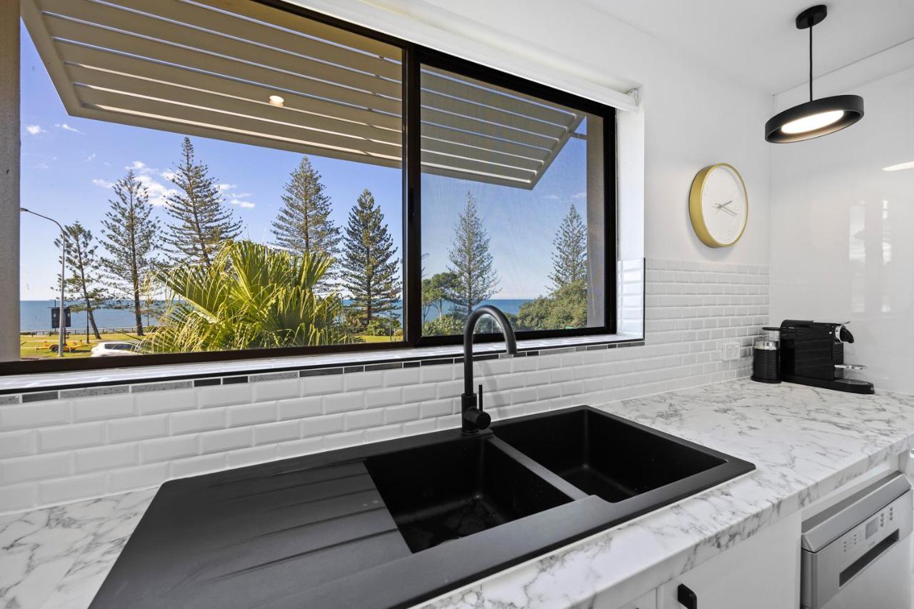Beachside Views 2 Bedroom Apartment Mooloolaba Ngoại thất bức ảnh